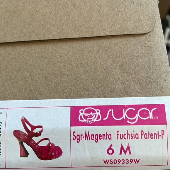 The size is 6M - Picture 3 of 3